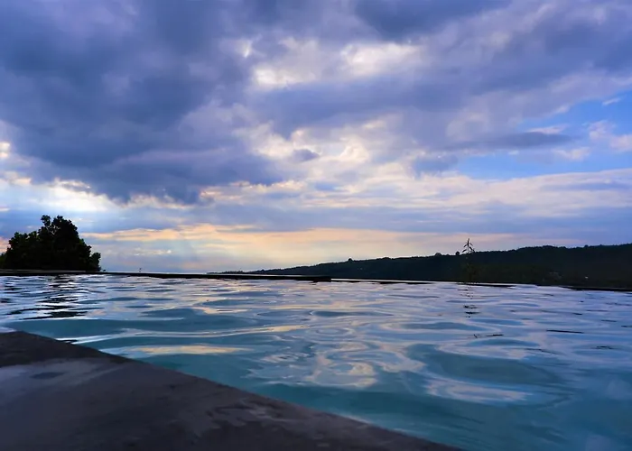 Отель Swar Bali